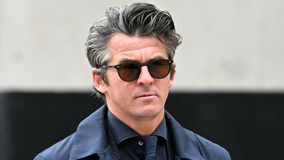 Joey Barton a été moqué pour un message de 2015 affirmant que « les hommes qui frappent les femmes sont des maisons de merde », après avoir été reconnu coupable d'avoir agressé sa femme