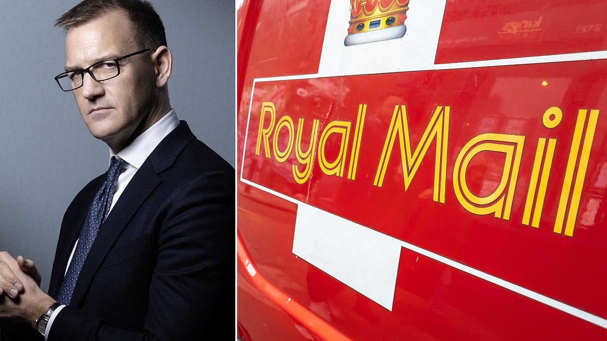 Investors approve Czech Sphinx's £3.6bn Royal Mail bid: Postal service falls into foreign hands for first time