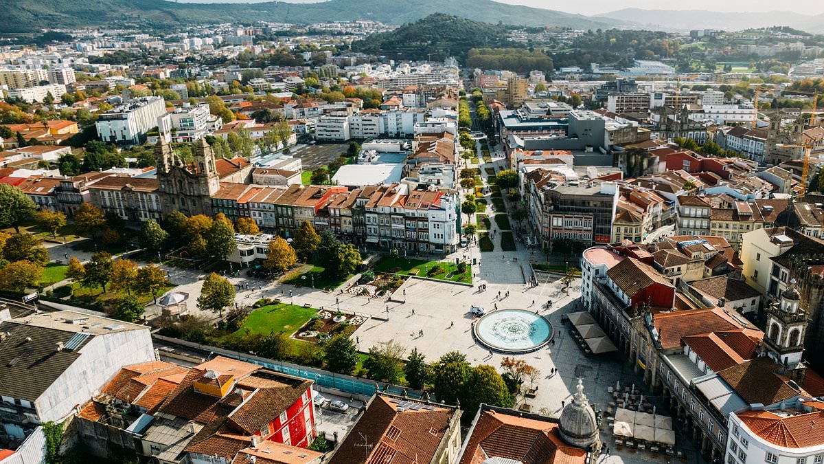 Jet2 launches city breaks to beautiful hidden gem dubbed 'Rome of Portugal'