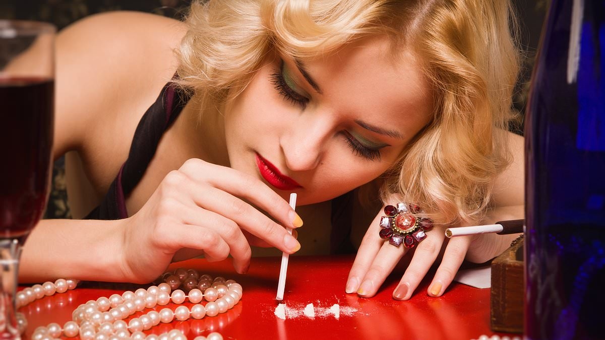 DR MAX PEMBERTON: I tossicodipendenti da cocaina si nascondono in bella vista, ecco come riconoscerne i segnali