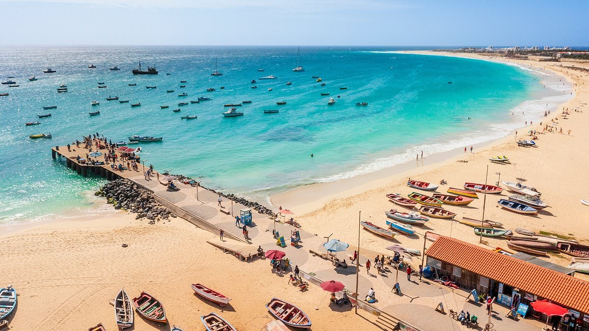 Come trovare l'isola caraibica perfetta per le tue vacanze: ti sveliamo le migliori per splendide spiagge, escursioni e avventure vulcaniche.
