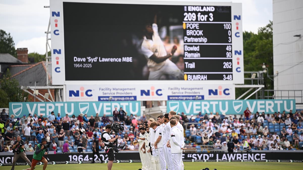 TESTSPIEL-FRÜHSTÜCK: Es gibt viele Ehrungen für David „Syd“ Lawrence und warum England von einem jugendlichen Fast Bowler begeistert ist