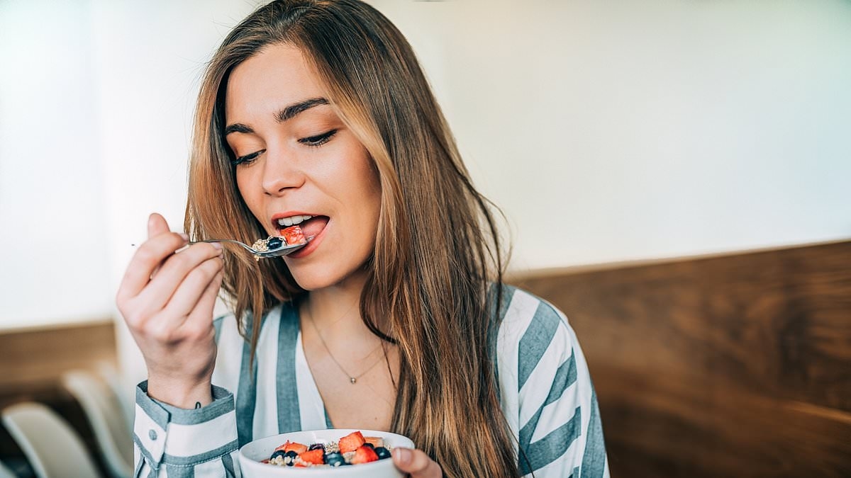 Un médico revela que una dieta que imita el efecto del ayuno sin pasar hambre también podría curar el cáncer.