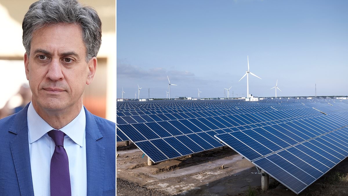 Miliband abbandona il progetto da 25 miliardi di sterline della linea elettrica sottomarina Marocco-Gran Bretagna per concentrarsi sulle energie rinnovabili nazionali