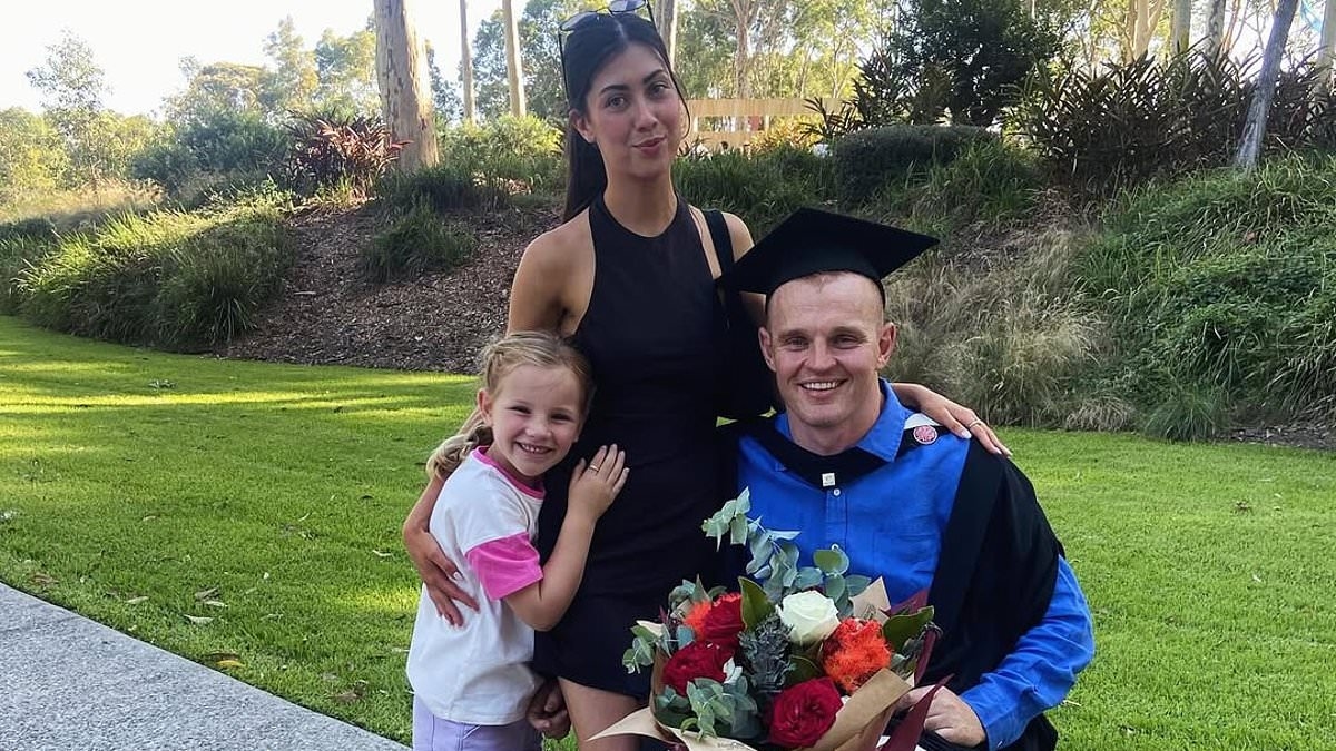 Der an den Rollstuhl gefesselte NRL-Star Alex McKinnon wird von dem Verein, für den er spielte, als er gelähmt war, mit zwei schockierenden Beleidigungen konfrontiert