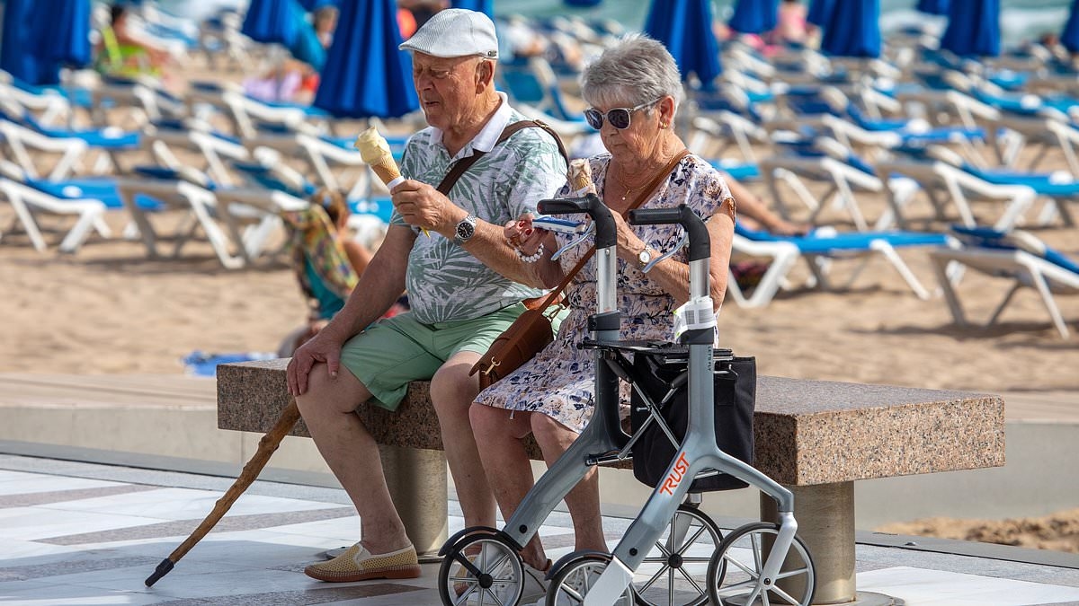 ¿Realmente me pueden multar con 6.900€ por ir a España sin seguro de viaje?