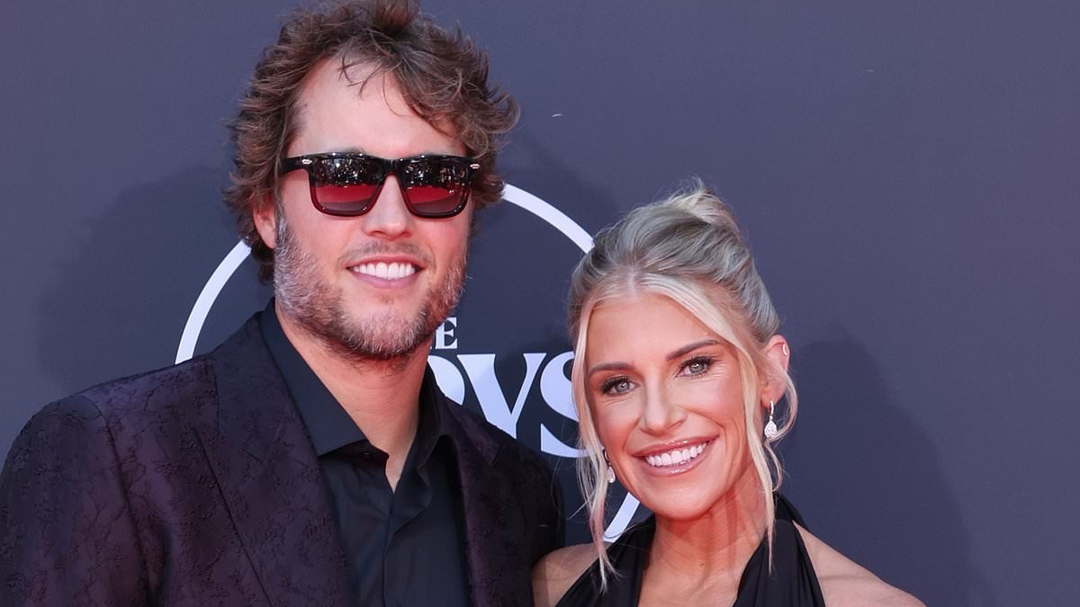 Los Angeles Rams firman nuevo mariscal de campo para competir con Matthew Stafford en 2025
