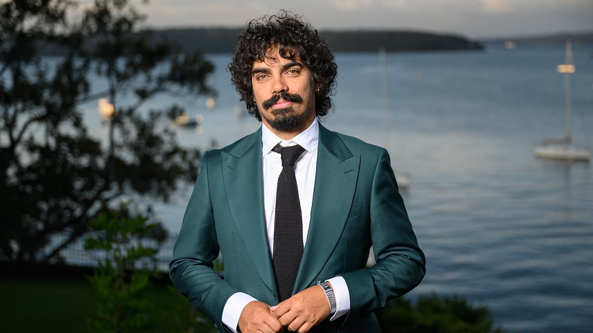 Tony Armstrong, star autochtone de l'AFL devenue vainqueur du Logie, affirme que les Australiens souffrent d'une « fatigue du racisme »