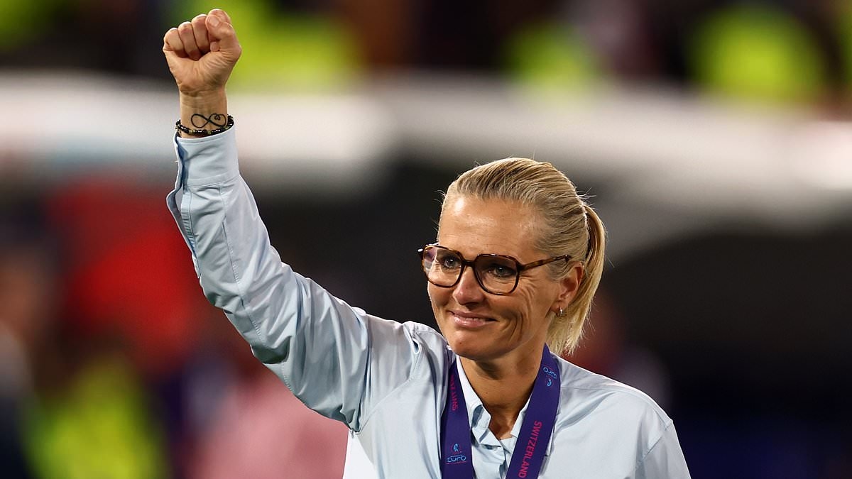 Il trionfo delle Lionesses sulla Spagna agli Europei: come una coraggiosa chiamata di Sarina Wiegman ha portato a un'altra notte magica e ha consolidato il suo status di più grande allenatrice d'Inghilterra, scrive TARA ANSON-WALSH