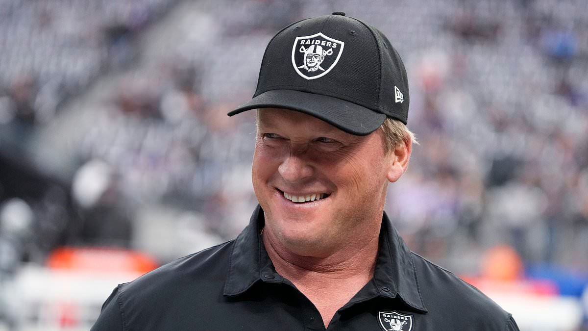 Der in Ungnade gefallene Ex-Raiders-Cheftrainer Jon Gruden enthüllt „Comeback“-Pläne – vier Jahre nach dem Skandal um rassistische E-Mails