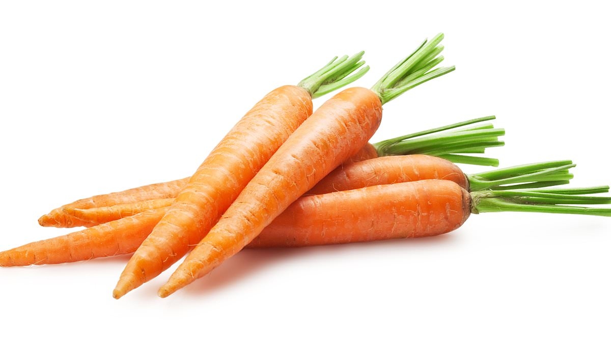 Despite carrots' reputation as a 'superfood', too many of them might ruin men's sex lives