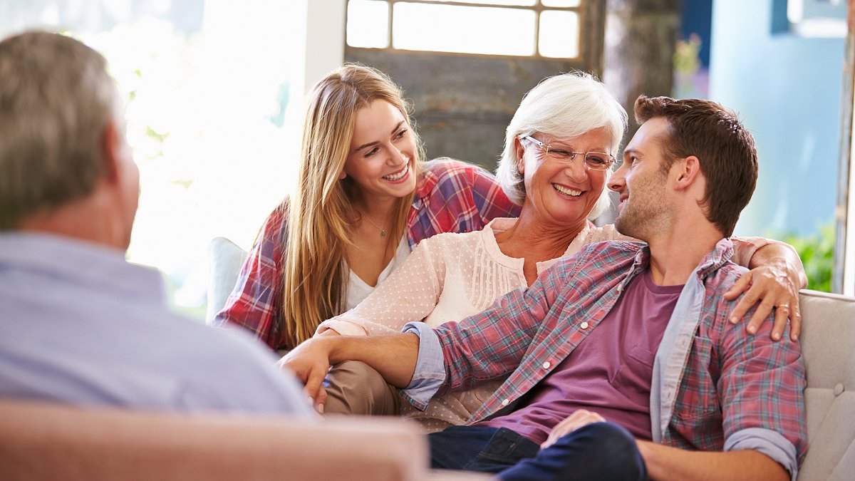 Sono un'infermiera specializzata in demenza: ecco come dire a una persona cara che potrebbe mostrare i primi segni dell'Alzheimer