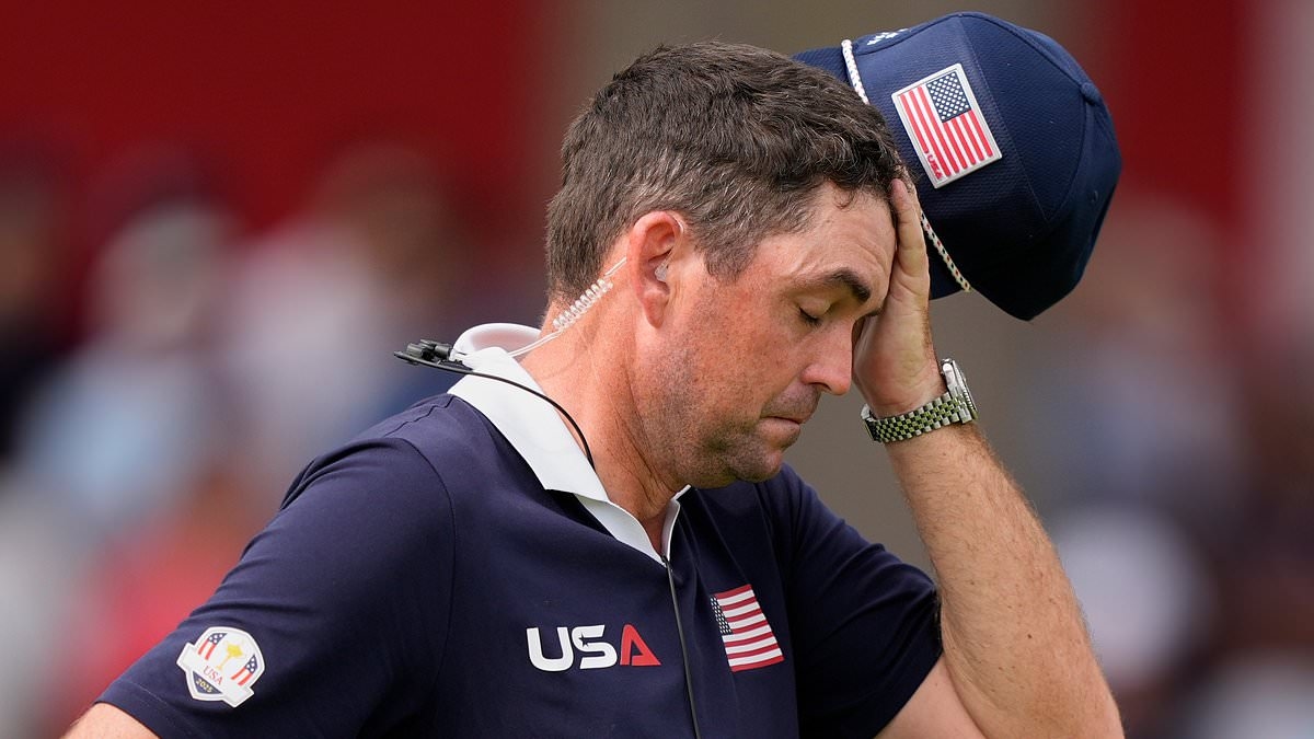Perché Keegan Bradley è il Capitano Calamità: comportamento senza classe, abbinamenti disastrosi e gaffe dimostrano che nominarlo alla guida della squadra statunitense è stato un errore ORRIBILE, scrive OLIVER HOLT