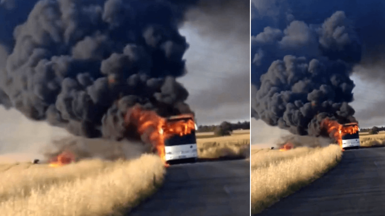Autobus transportowy pracowników spłonął w Silivri