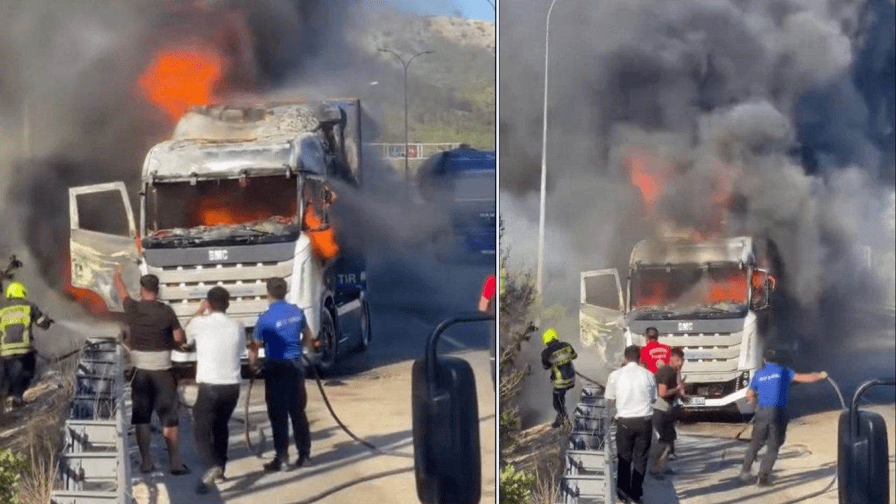 Un camion de déménagement a pris feu à Mersin
