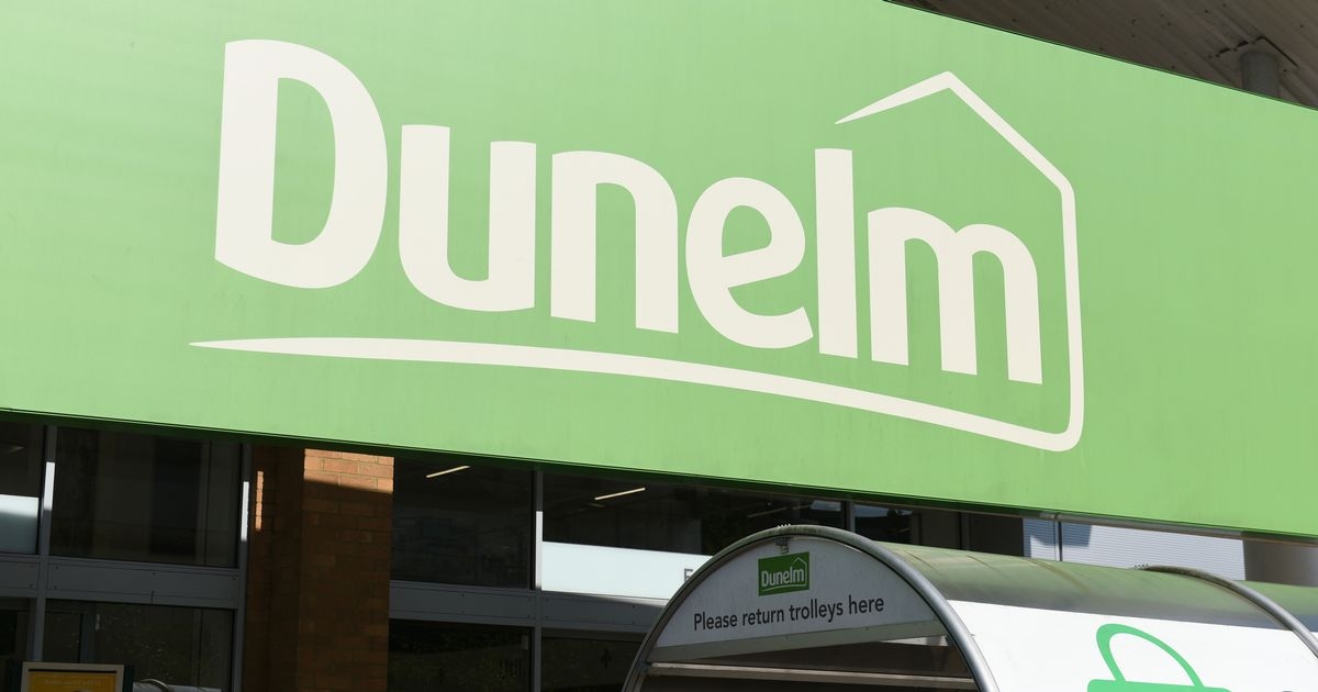 Dunelms 25 £ Wäscheständer für den Außenbereich „ideal für kleine Räume“ und „rostet nicht“