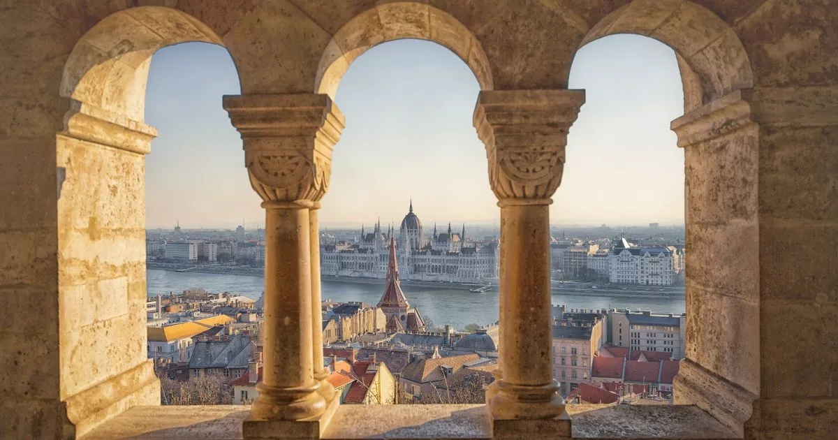Bellissima città europea con pinte a 1,20 £ e cose gratuite da vedere a sole 2,5 ore dal Regno Unito