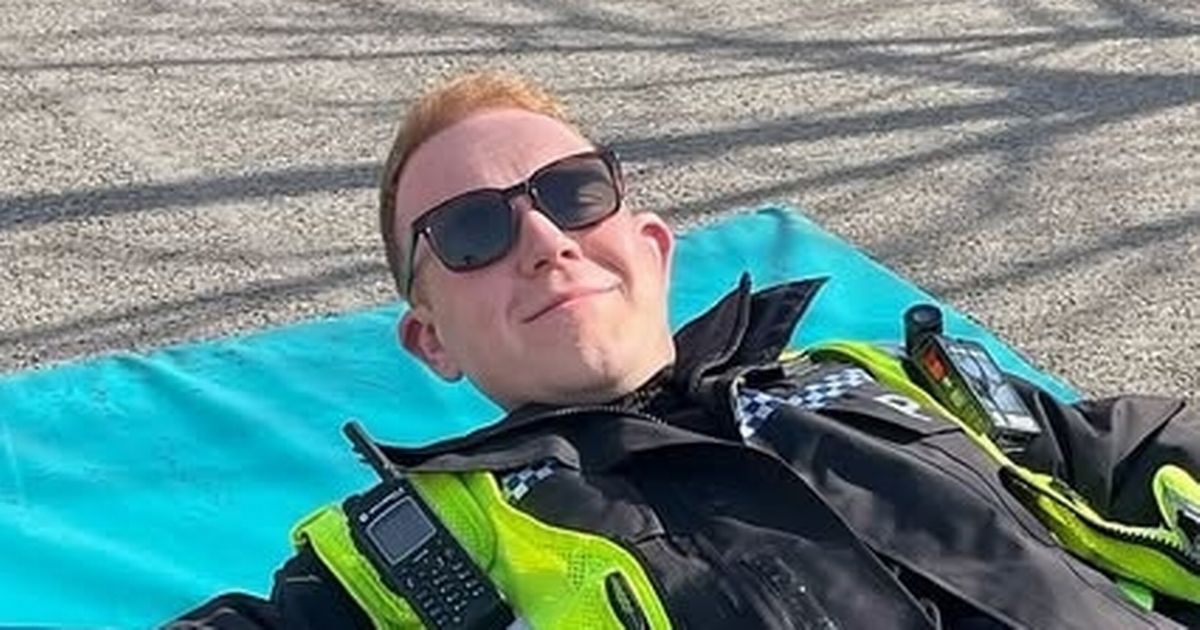 Colson Smith, şiddetli sabun ölümünün ardından Coronation Street'in son küstah, görülmemiş fotoğraflarını paylaştı
