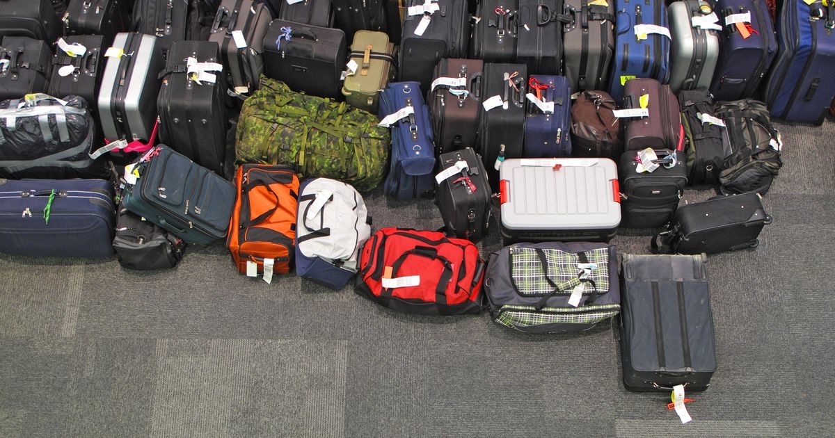 Se insta a los turistas a dejar un artículo en la maleta o corren el riesgo de perder el equipaje en el aeropuerto.