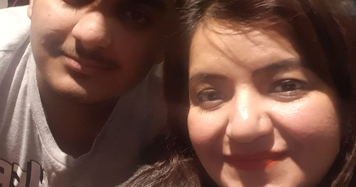 'Asesinaron a mi hijo con una espada ninja. Si tienes un mensaje, déjame uno.'