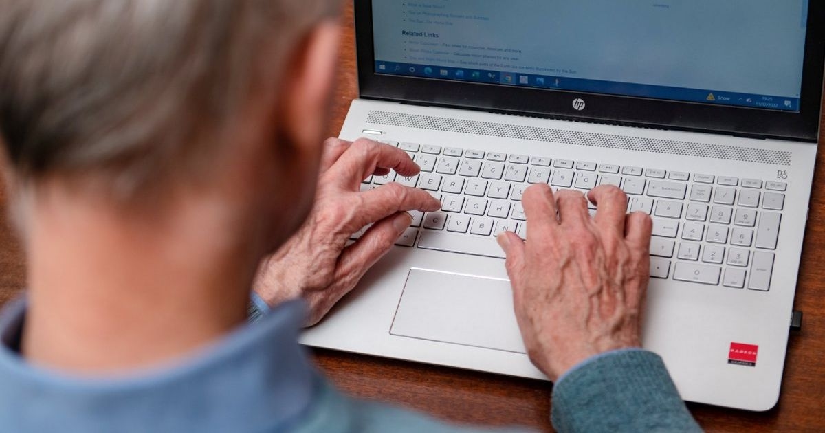 Millionen Briten müssen als Online-Sicherheitskräfte für ältere Verwandte fungieren