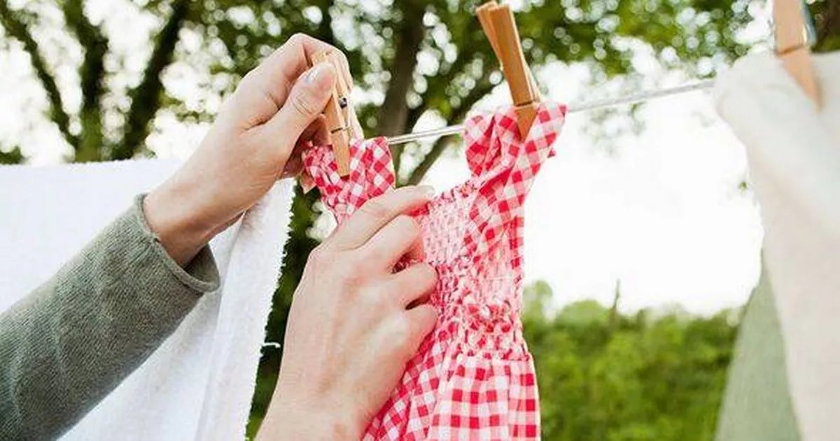 Un lugar de moda vacacional donde los británicos pueden ser multados por tender la ropa en los balcones.