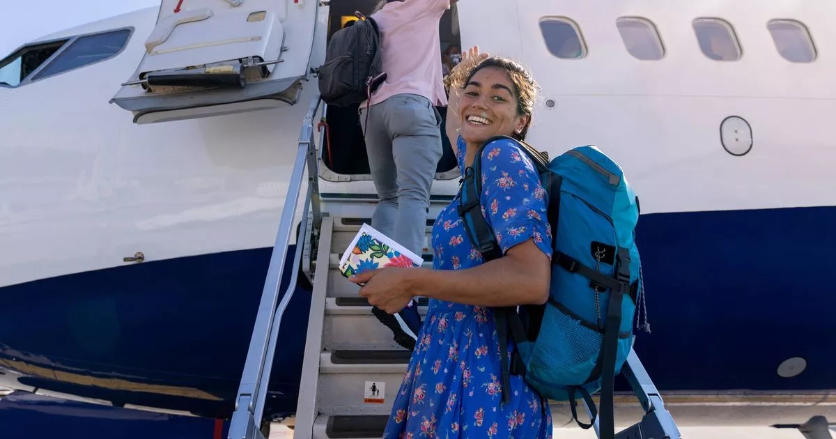I discovered how to dodge extra baggage fees with flight attendant's 1 clever hack