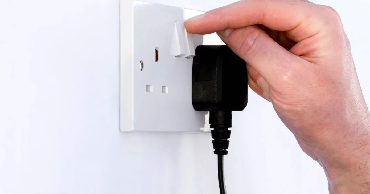 Brytyjczycy zostali wezwani do natychmiastowego odłączenia dwóch urządzeń, aby „znacznie” obniżyć rachunki za energię