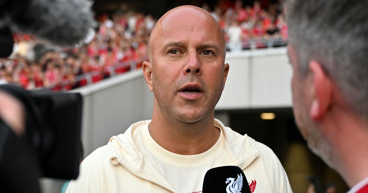 Arne Slot przyznał, że po letnim sezonie transferowym w Liverpoolu oczekuje na transfery za 300 mln funtów