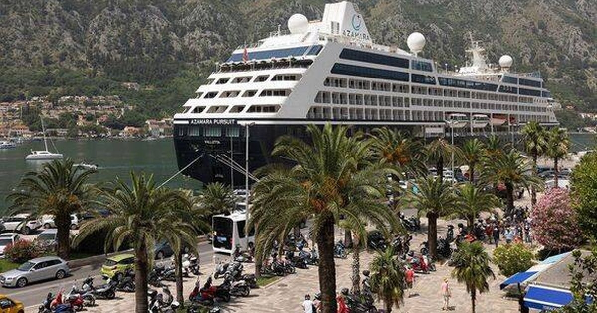 Beliebte Stadt „am Abgrund“, da Hunderte von Kreuzfahrtschiffen Touristen anlocken