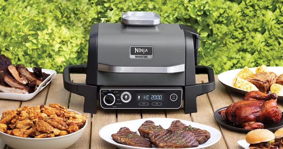 Ninja hayranları yaz sonu indiriminde 185 £ indirimle 'birinci sınıf' elektrikli barbeküyü satın almak için yarışıyor