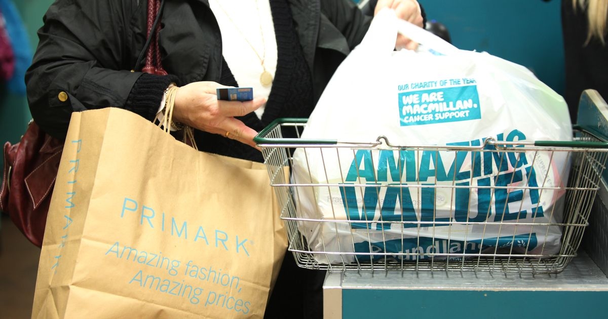 Покупатели Poundland «расхватывают» набор для Хэллоуина за 1 фунт стерлингов, который «слишком хорош, чтобы им пользоваться»
