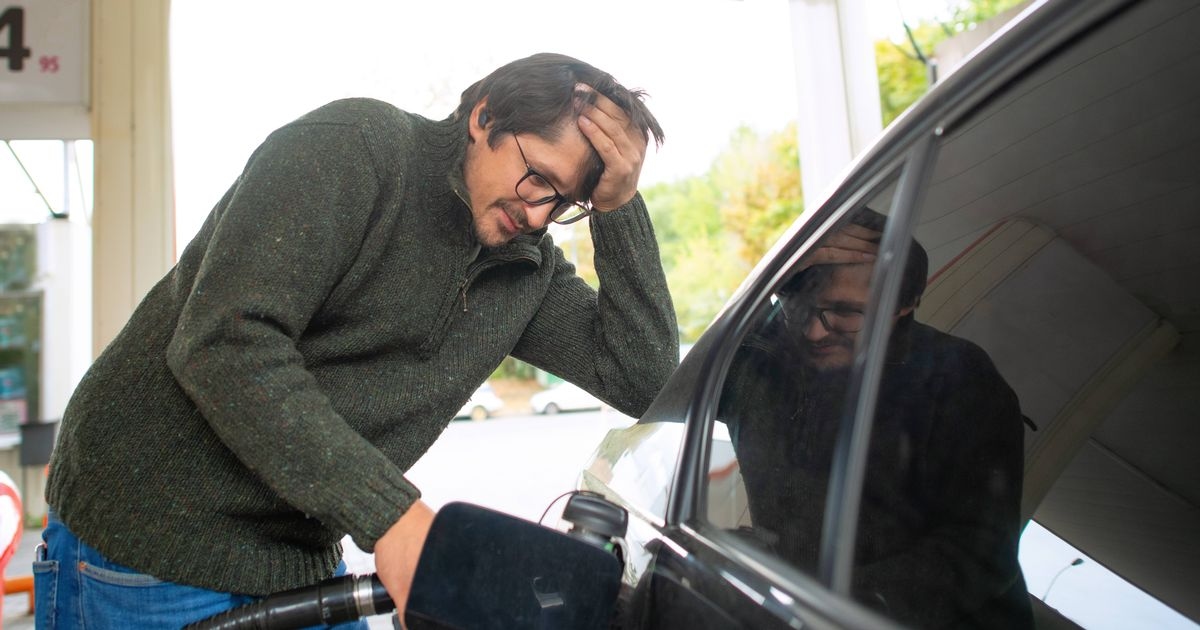 Se advierte a los conductores sobre los precios inflados de la gasolina y el diésel
