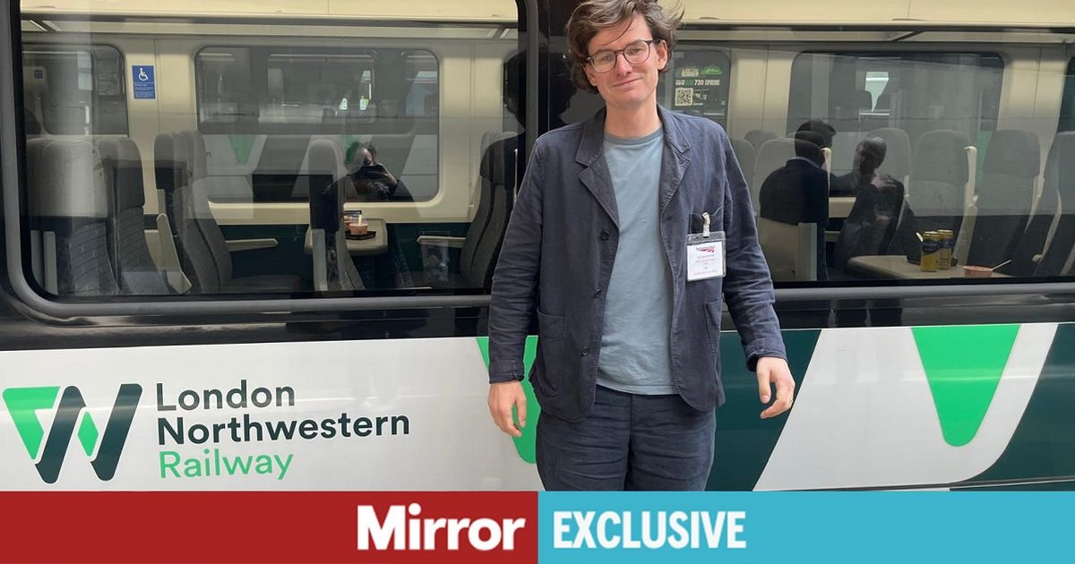 'Probé los nuevos trenes de alta tecnología del Reino Unido, con calefacción por suelo radiante y un coste de 200 millones de libras'
