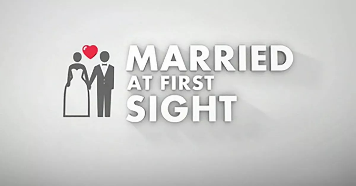 Lacey van Married At First Sight UK verlaat reünie na 'showmance'-beschuldigingen