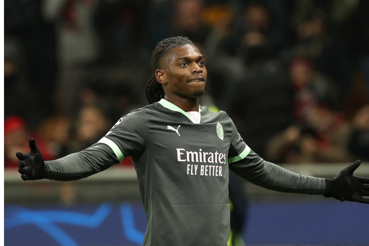 Ronaldinho: 'Rafael Leao es uno de los jugadores que más disfruto ver'