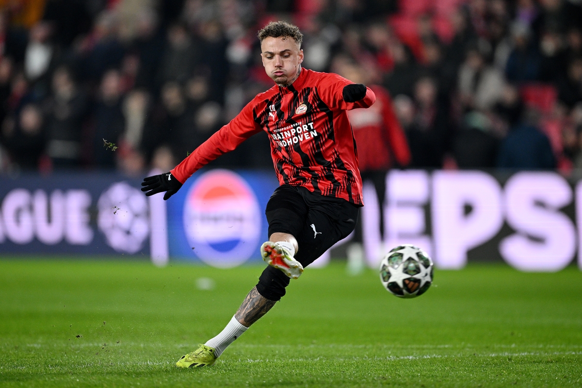 Napoli have Noa Lang approval and aim to close deal with PSV in decisive talks