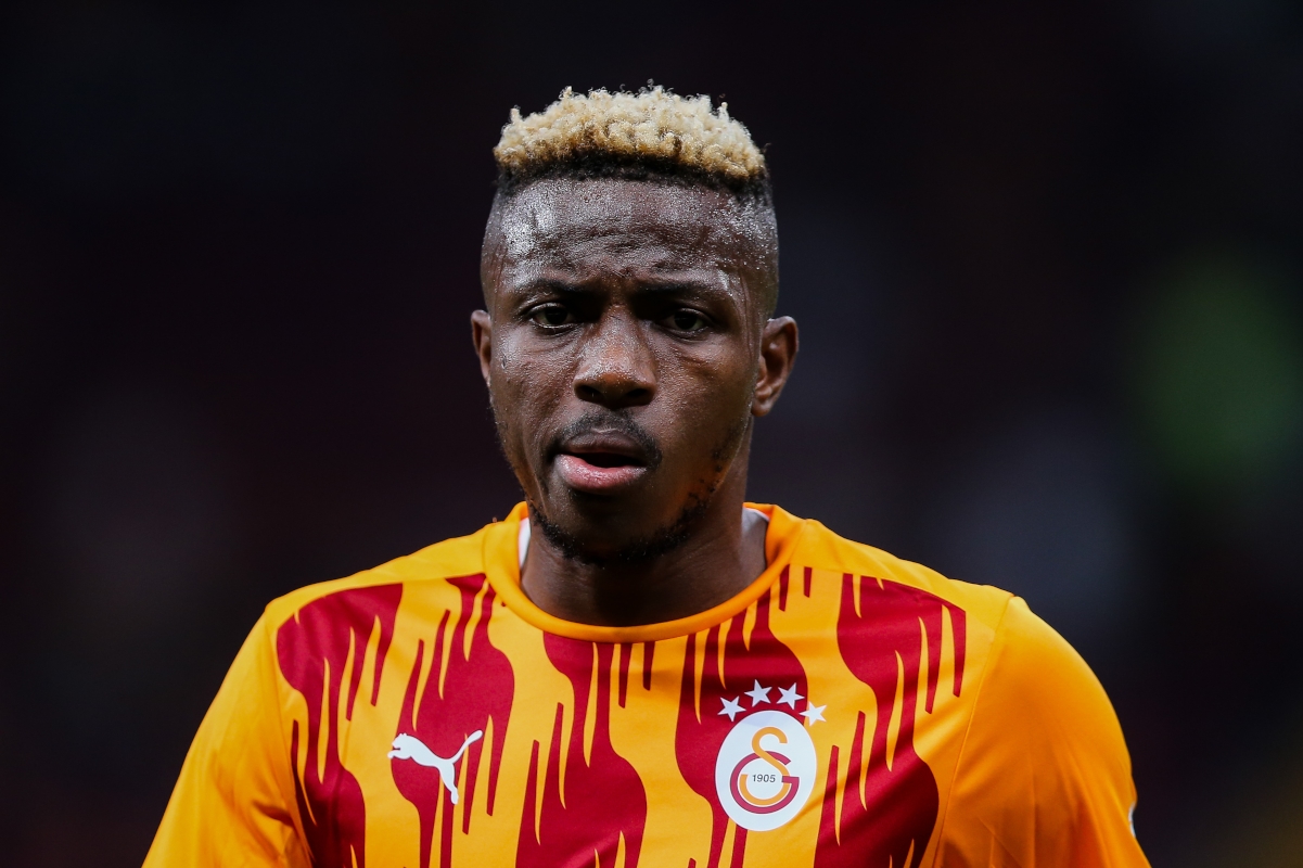 Napoli, Galatasaray'ın anlaşmayı tamamlaması için Osimhen'e son tarih verdi