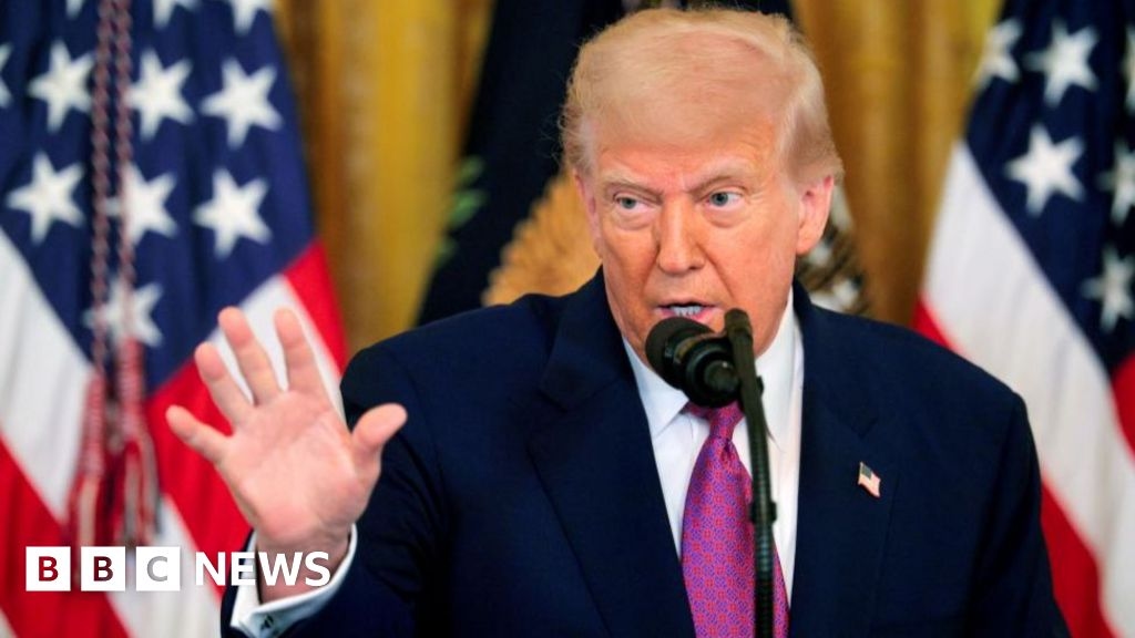 Удар США по Ирану несет в себе множество рисков для Трампа