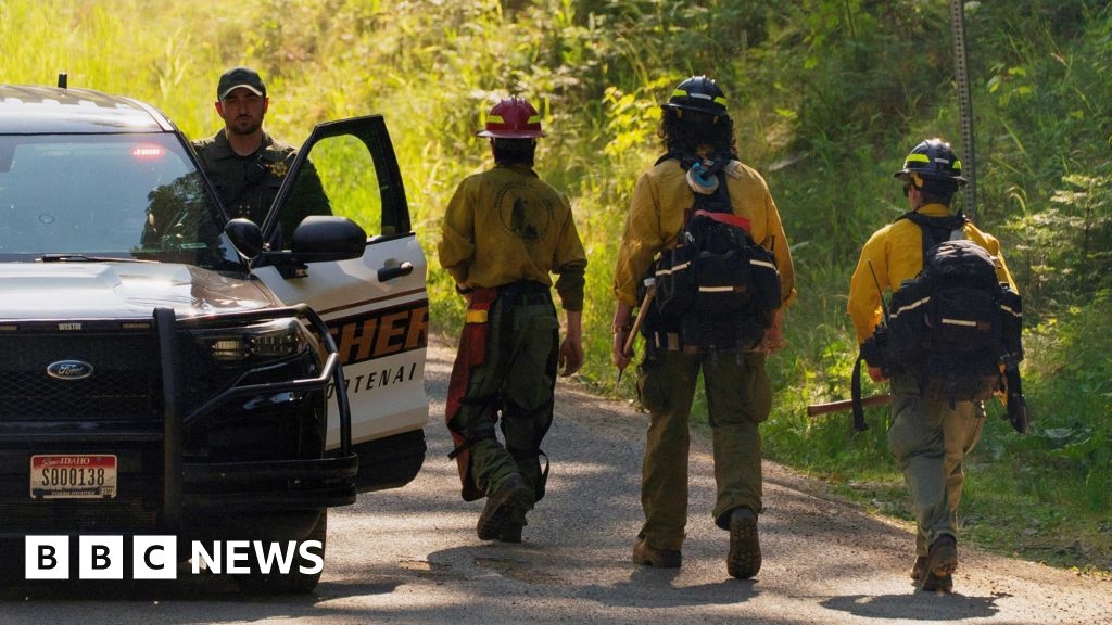 Atirador de Idaho em emboscada mortal contra bombeiros tinha 'idolatrado' bombeiros