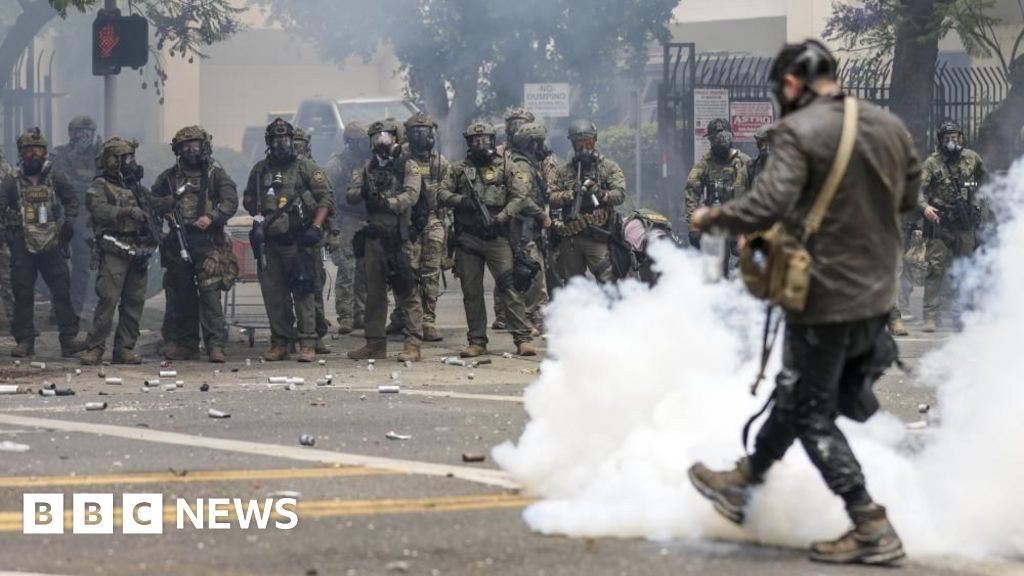 Trump deploys National Guard after clashes in LA