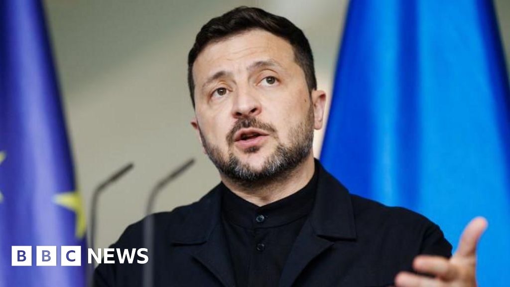 Украина обвиняет Россию в срыве следующего раунда мирных переговоров
