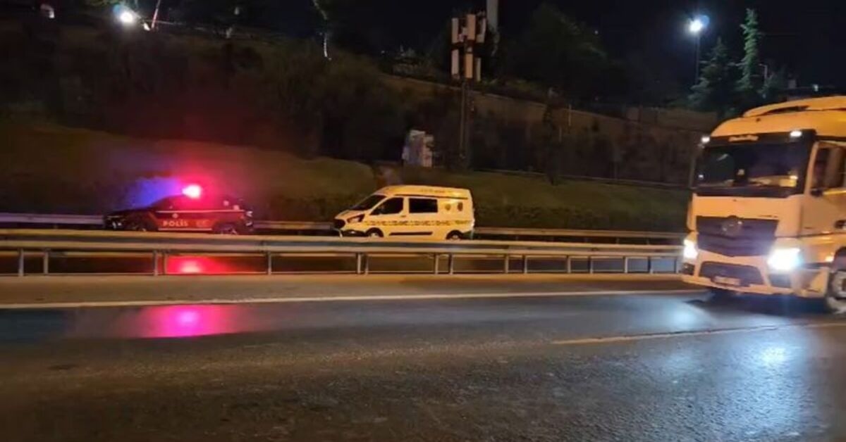Pieszy potrącony przez samochód na autostradzie zmarł