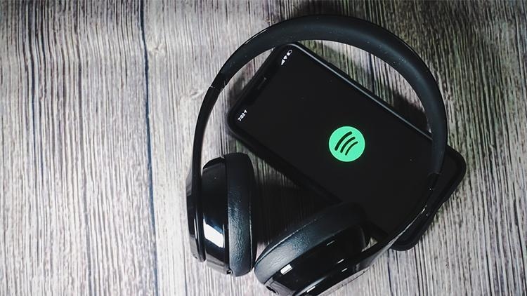 Funkcja HiFi serwisu Spotify znów na tapecie