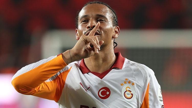 Fenerbahçe nazwało to „hańbą”, a Galatasaray gestem powiedziało „zamknij się”!