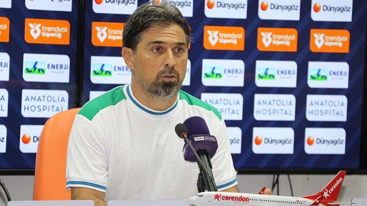 İlhan Palut: „Straciliśmy zbyt wiele bramek!”