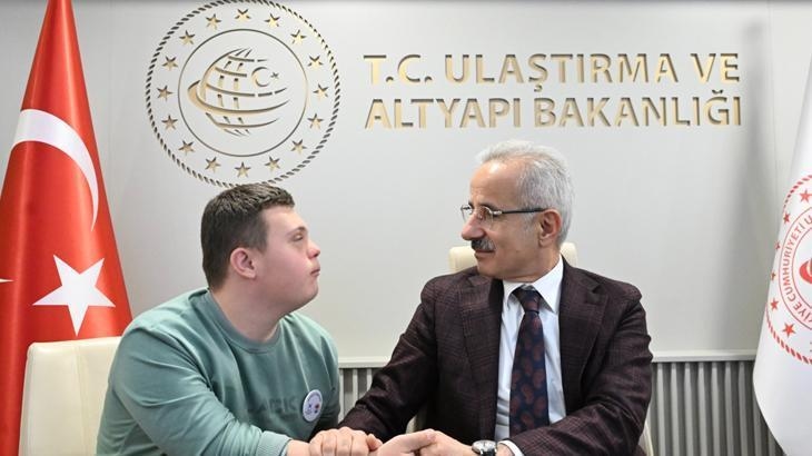 Barrierefreie Projekte im Verkehr und in der Kommunikation! Minister Uraloğlu: Wir haben 100 Millionen TL nicht erstattungsfähige Unterstützung bereitgestellt