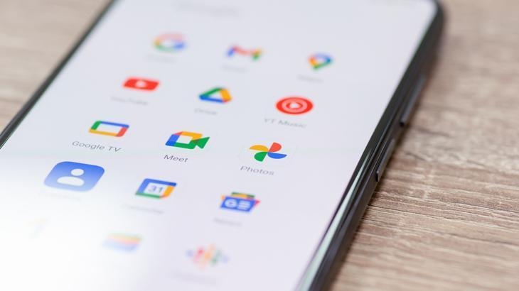 Die Live-Übersetzungsfunktion kommt während des Sprechens zu Google Meet