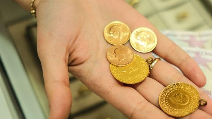 Achtung an alle Anleger: Wird es zu einem Rückgang des Goldpreises kommen? Der Ökonom Hikmet Baydar bewertete