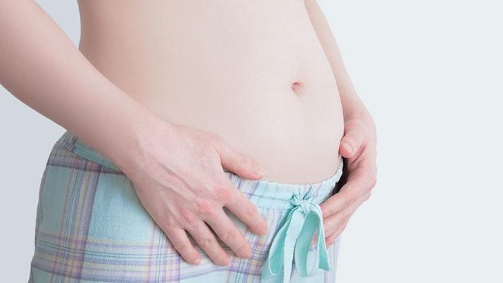Es mindert die Lebensqualität! 7 Lösungen für einen flachen Bauch am Morgen und einen aufgeblähten Bauch am Abend